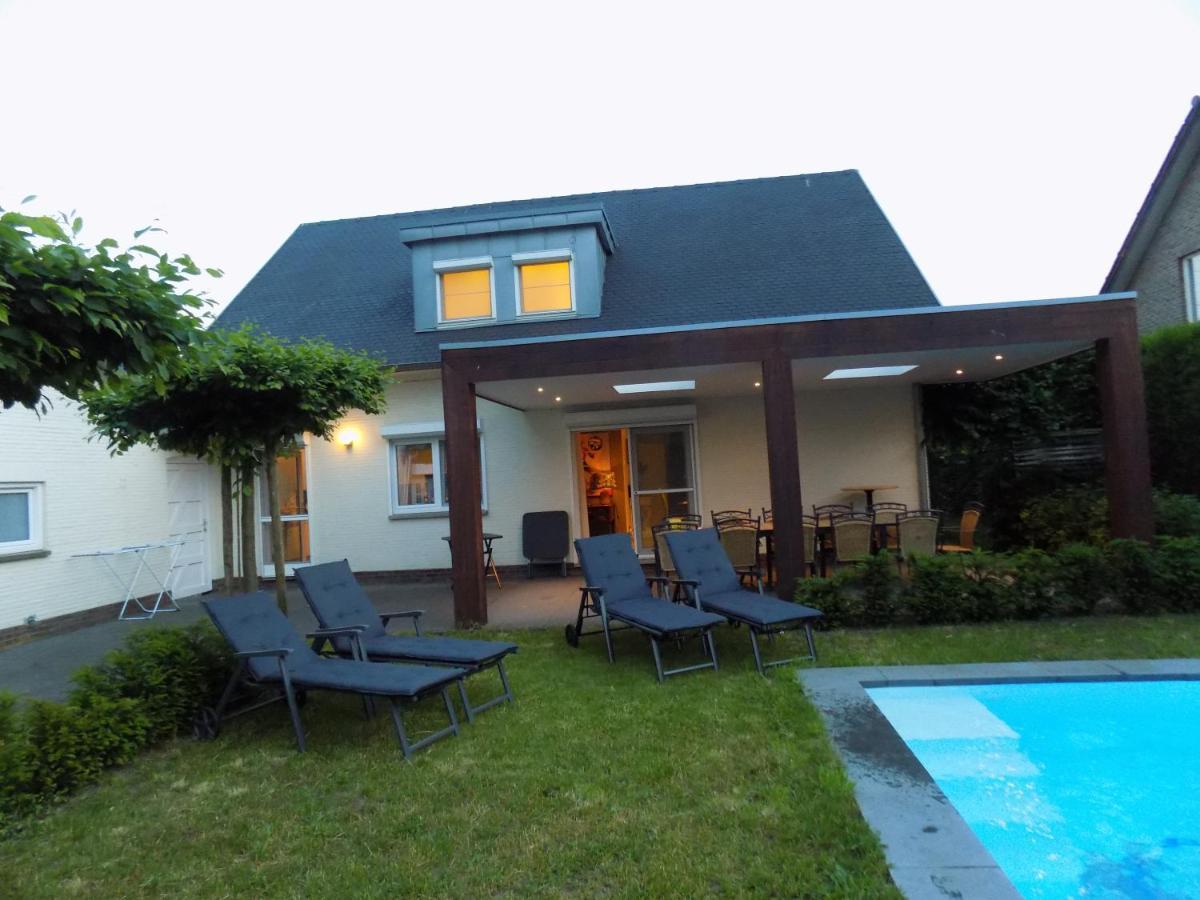 Villa Maas & Kempen Maaseik Exterior foto