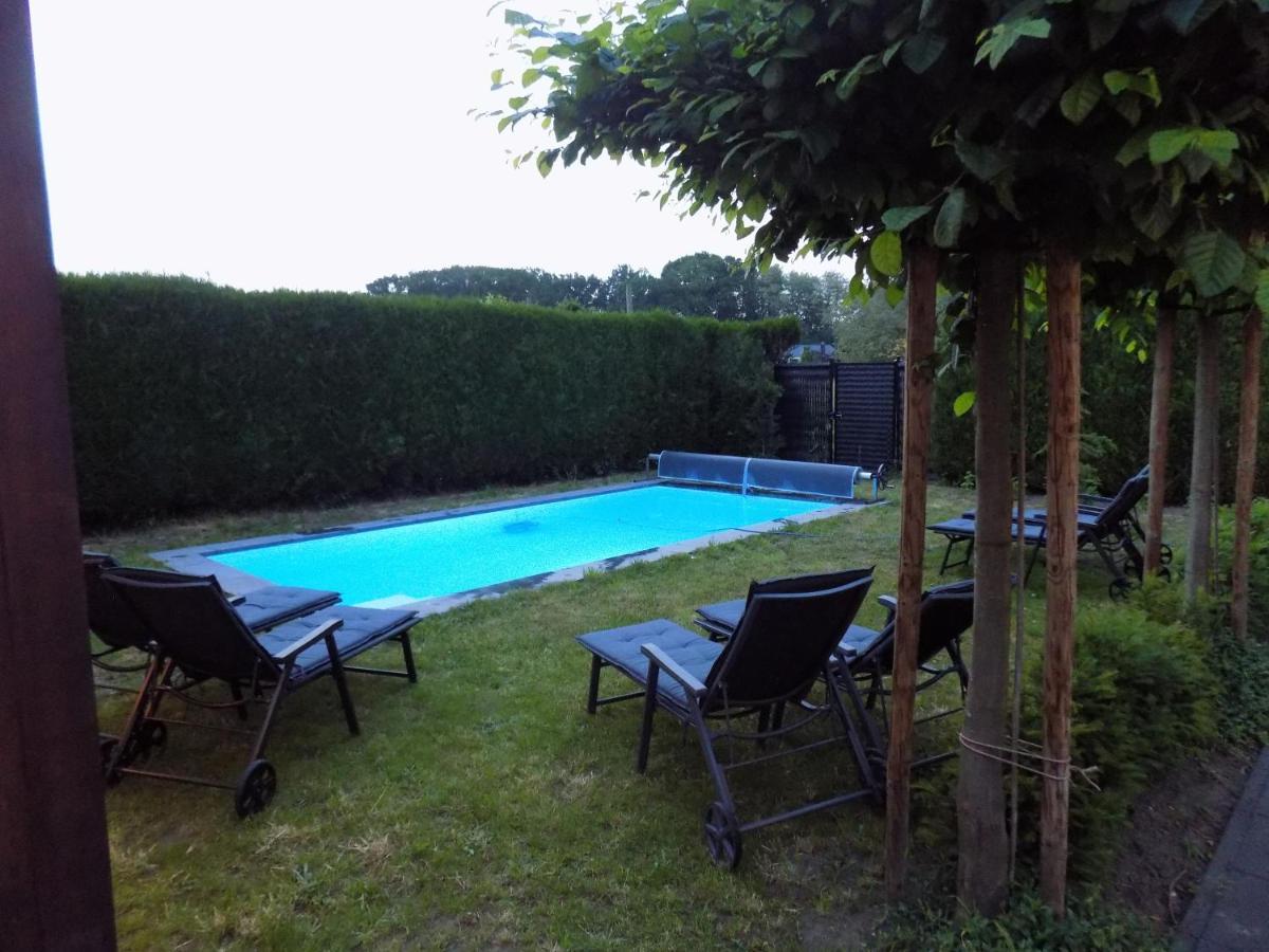 Villa Maas & Kempen Maaseik Exterior foto