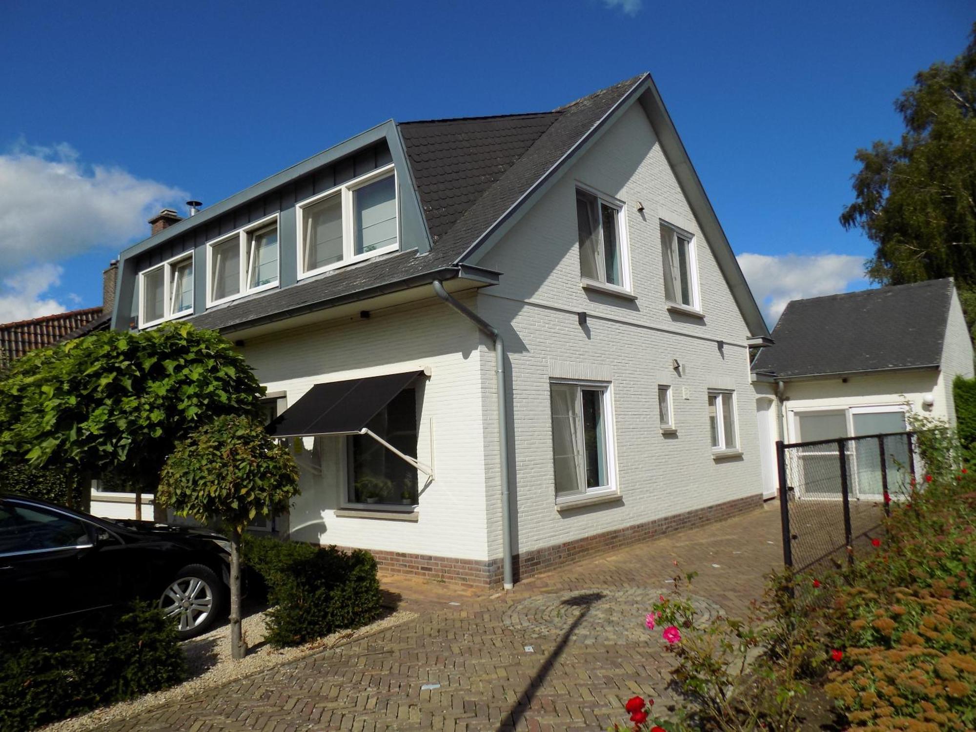 Villa Maas & Kempen Maaseik Exterior foto